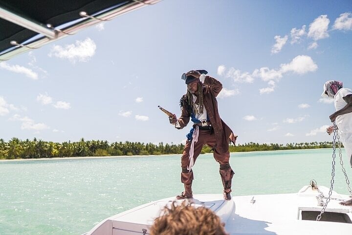 Catamarã Montego Bay: Explore os recifes com bebidas e música ao vivo - Imagen 4