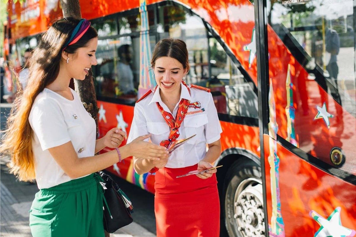City Sightseeing Dubai: bus turístico - Imagen 3