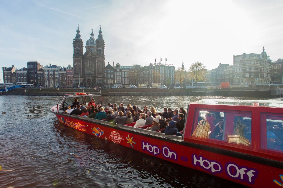Bus turístico Hop-on Hop-off Ámsterdam - Imagen 2