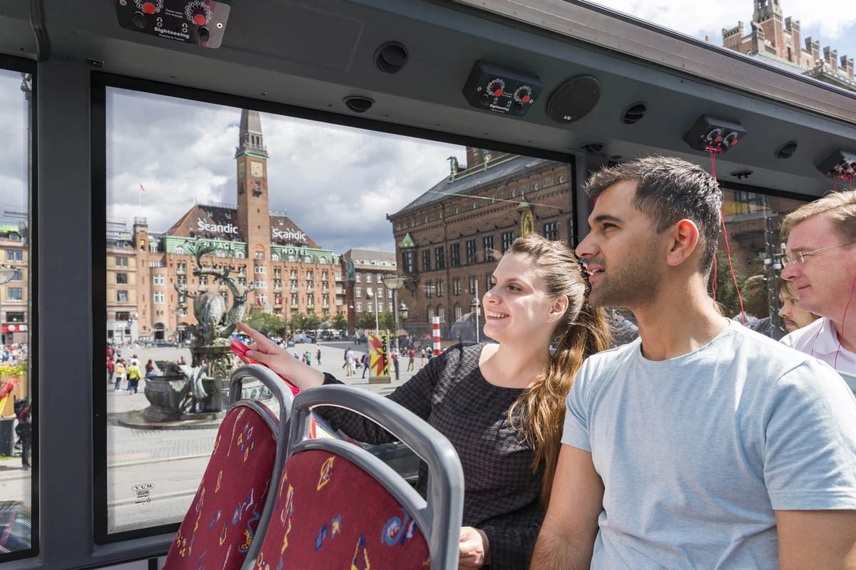 Bus turístico Hop-on Hop-off Copenhagen - Imagen 2