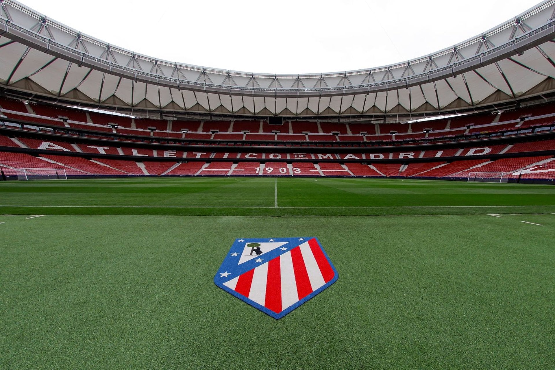 Atletico Madrid Premium Tour and Breakfast - Imagen 4