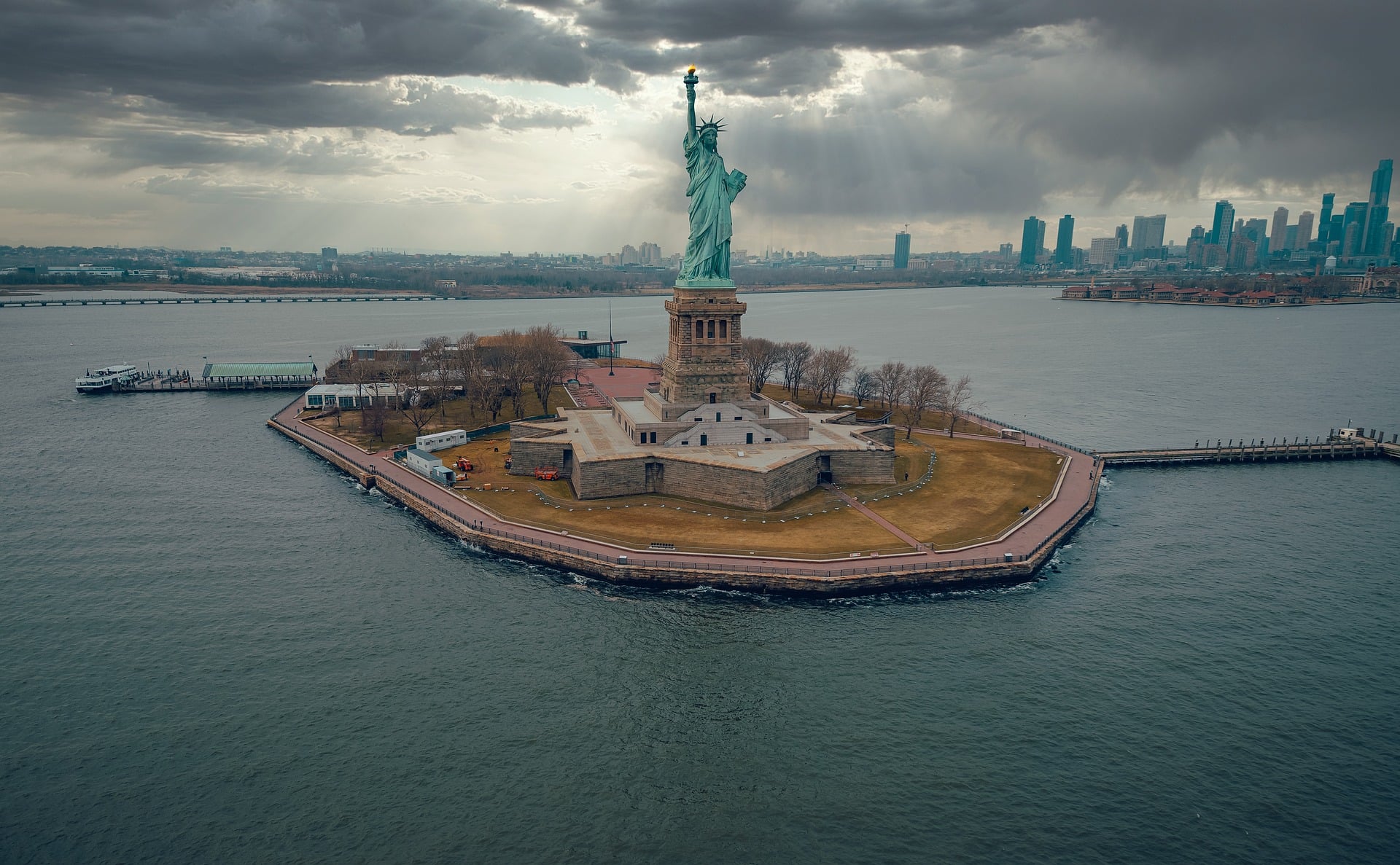 Estatua de la Libertad y Ellis Island - Imagen 3