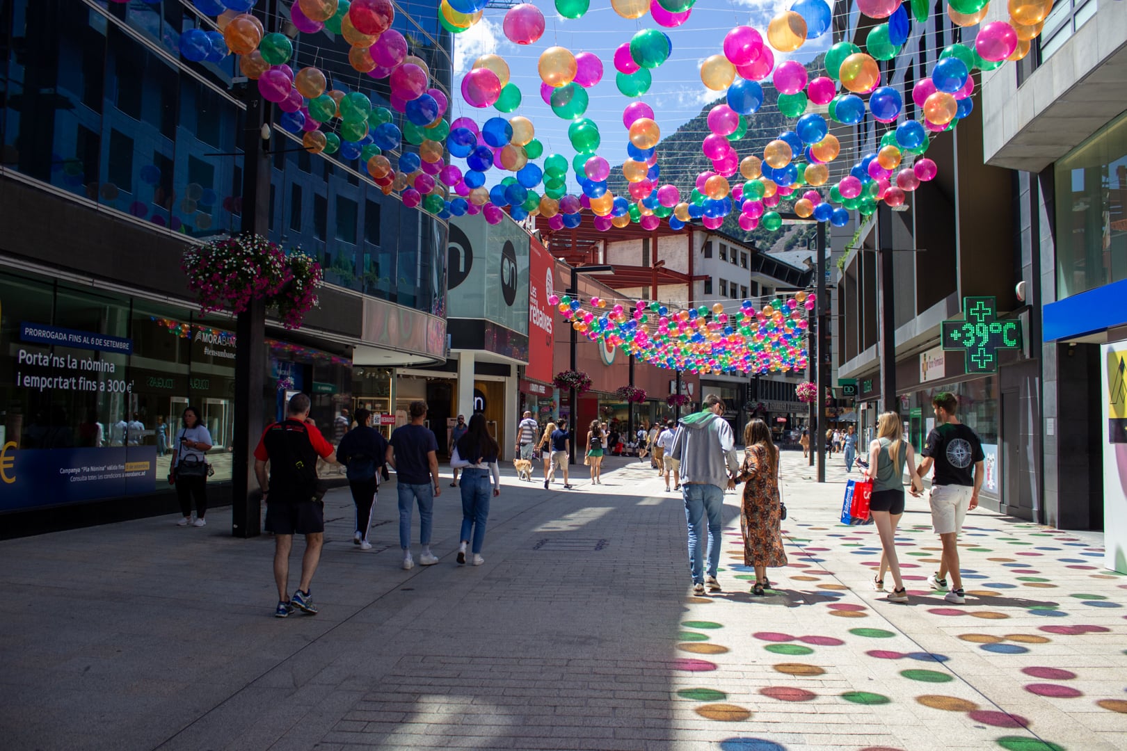 Visita guiada a Andorra y Francia desde Barcelona - Imagen 3