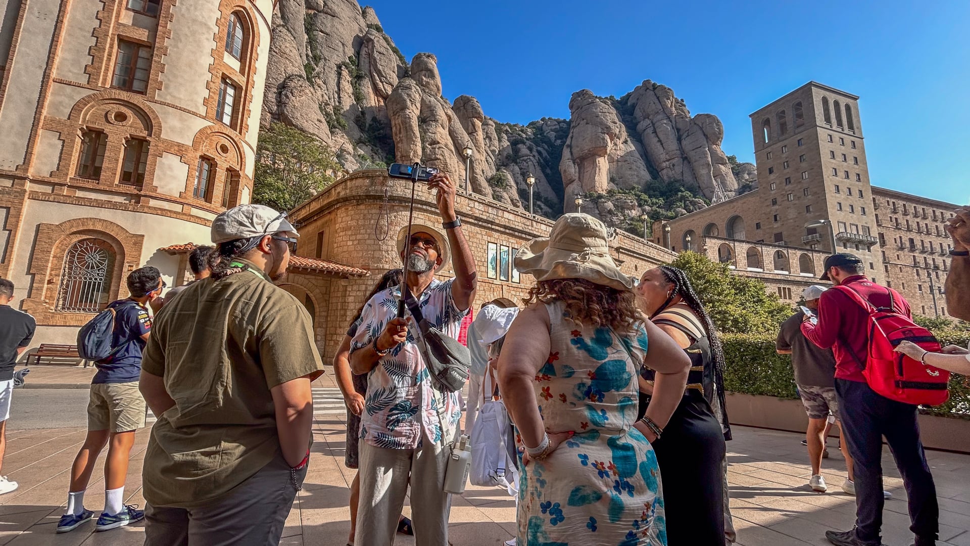 Visita al Monasterio de Montserrat desde Barcelona - Imagen 4