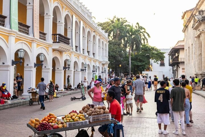 Sabores de Cartagena Auténtica Ruta Gastronómica Callejera - Imagen 4