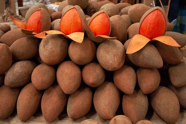 Ecuadors Tropical Fruit Guided Tasting in Quito - Imagen 4