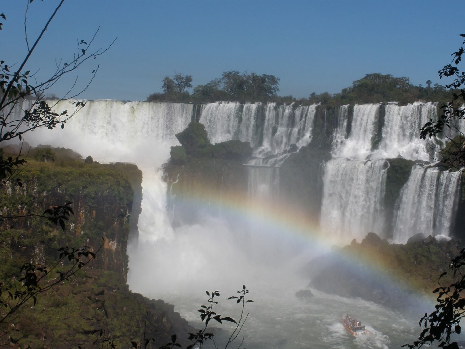 Cataratas del Iguazú desde Foz de Iguaçu - Imagen 3
