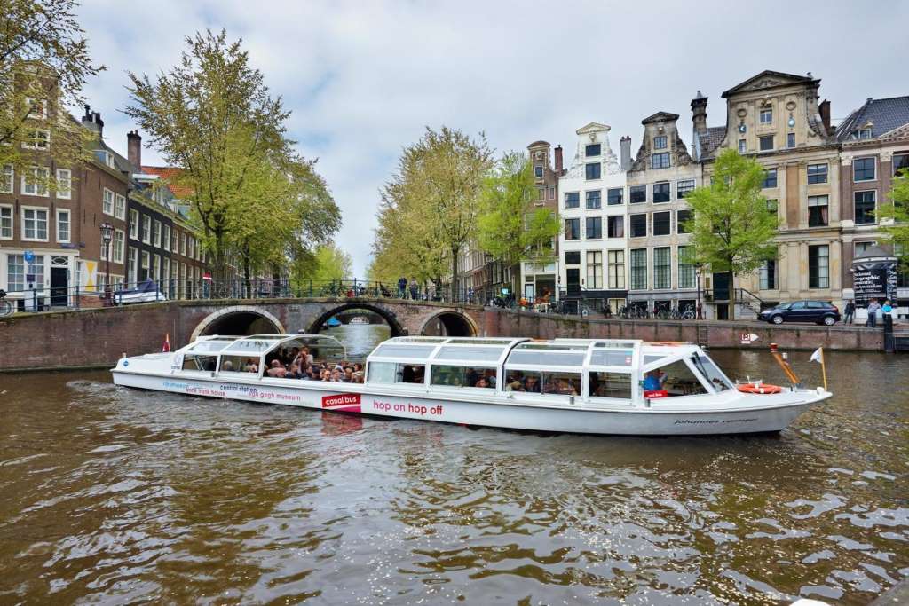 Entrada sin fila al Rijksmuseum y 1 hora de crucero por el canal - Imagen 3