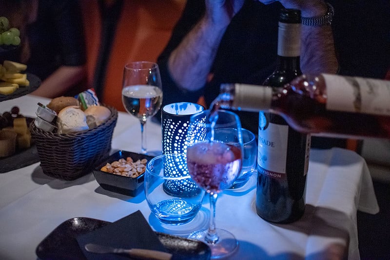 Crucero por los canales de Amsterdam con degustación de quesos y vinos - Imagen 3
