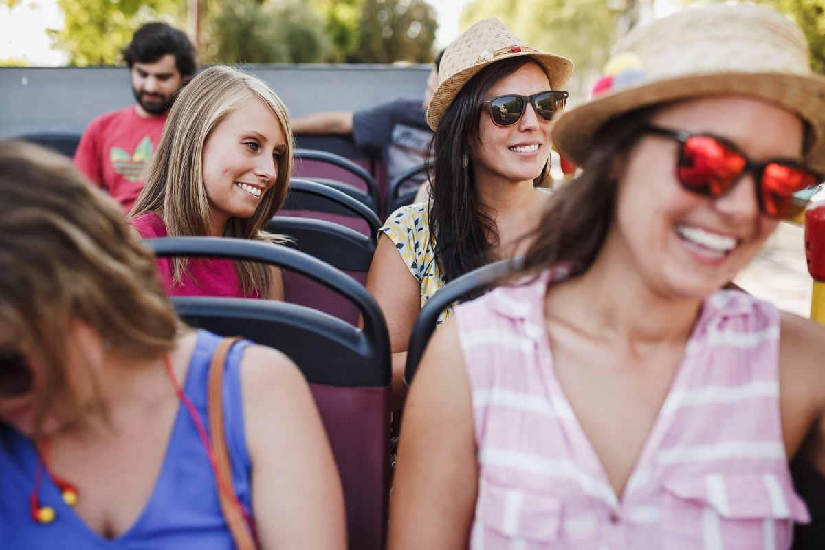 Visita a Budapest: autobús turístico con paradas libres las 24 horas y recorrido a pie guiado. - Imagen 3