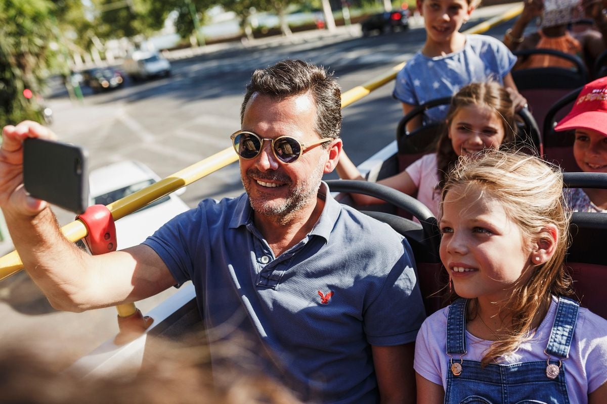 Visita a Budapest: autobús turístico con paradas libres las 24 horas y recorrido a pie guiado. - Imagen 4