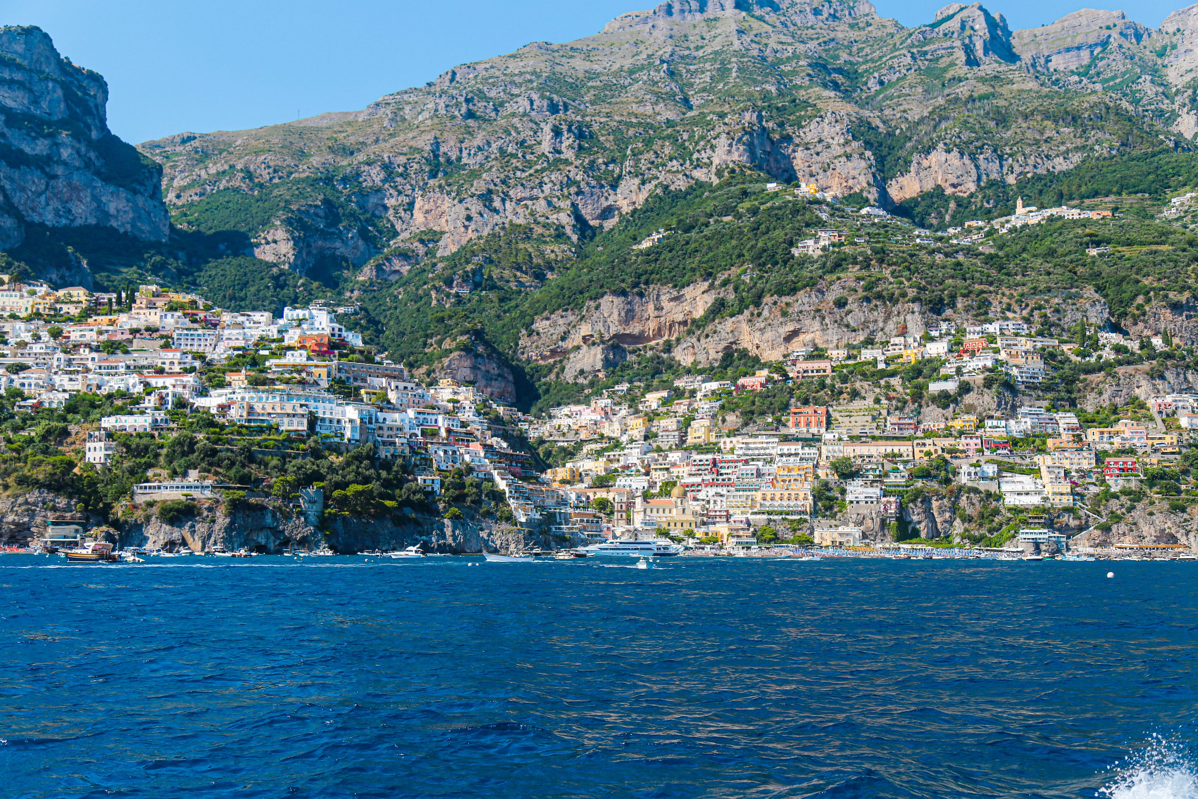 Desde Sorrento: Excursión en barco a Positano y Amalfi - Imagen 3