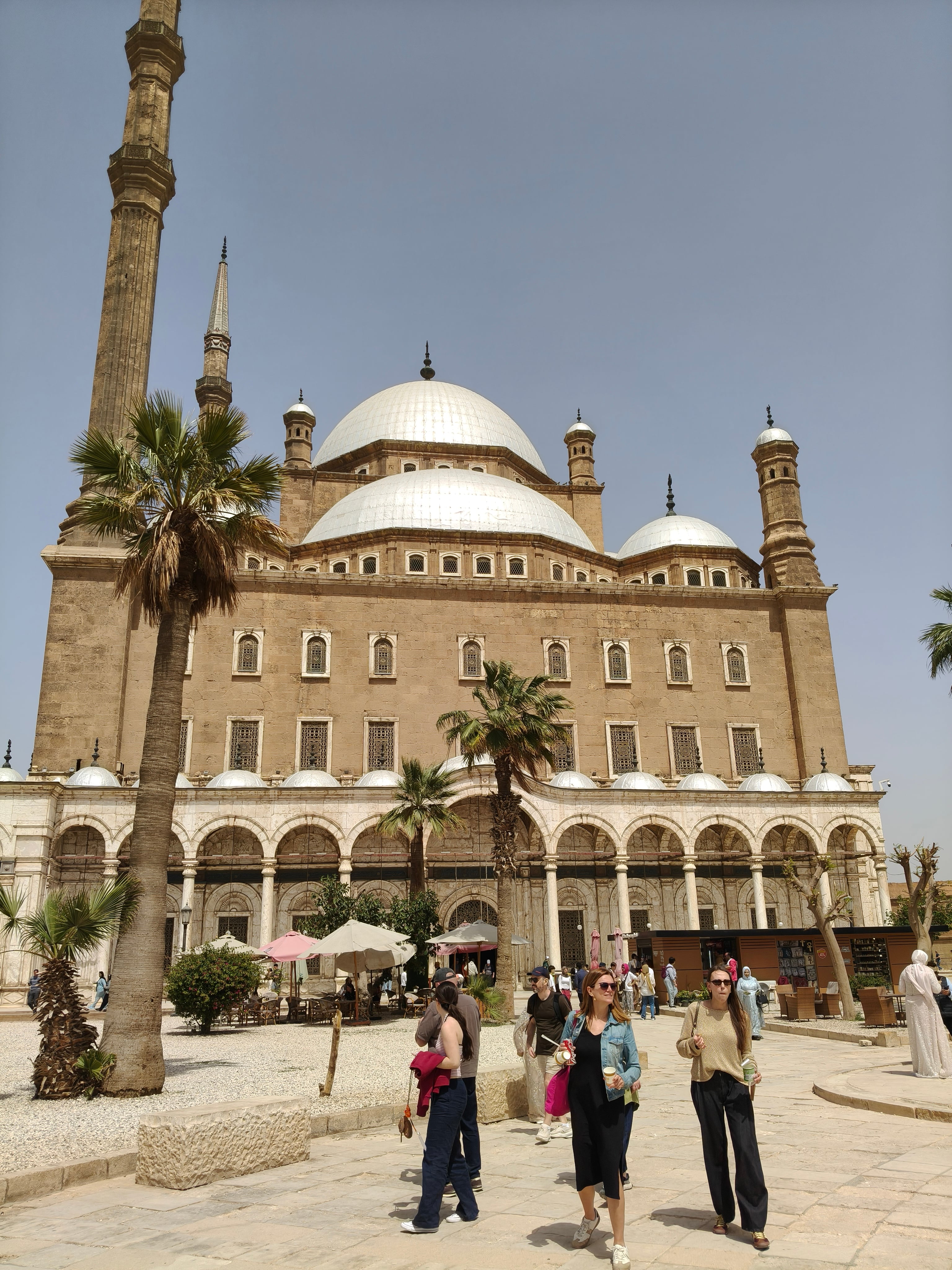 Excursión de 2 días a lo más destacado de El Cairo: Pirámides, Gran Museo Egipcio, El Cairo Viejo y crucero de lujo con cena por el Nilo - Imagen 2