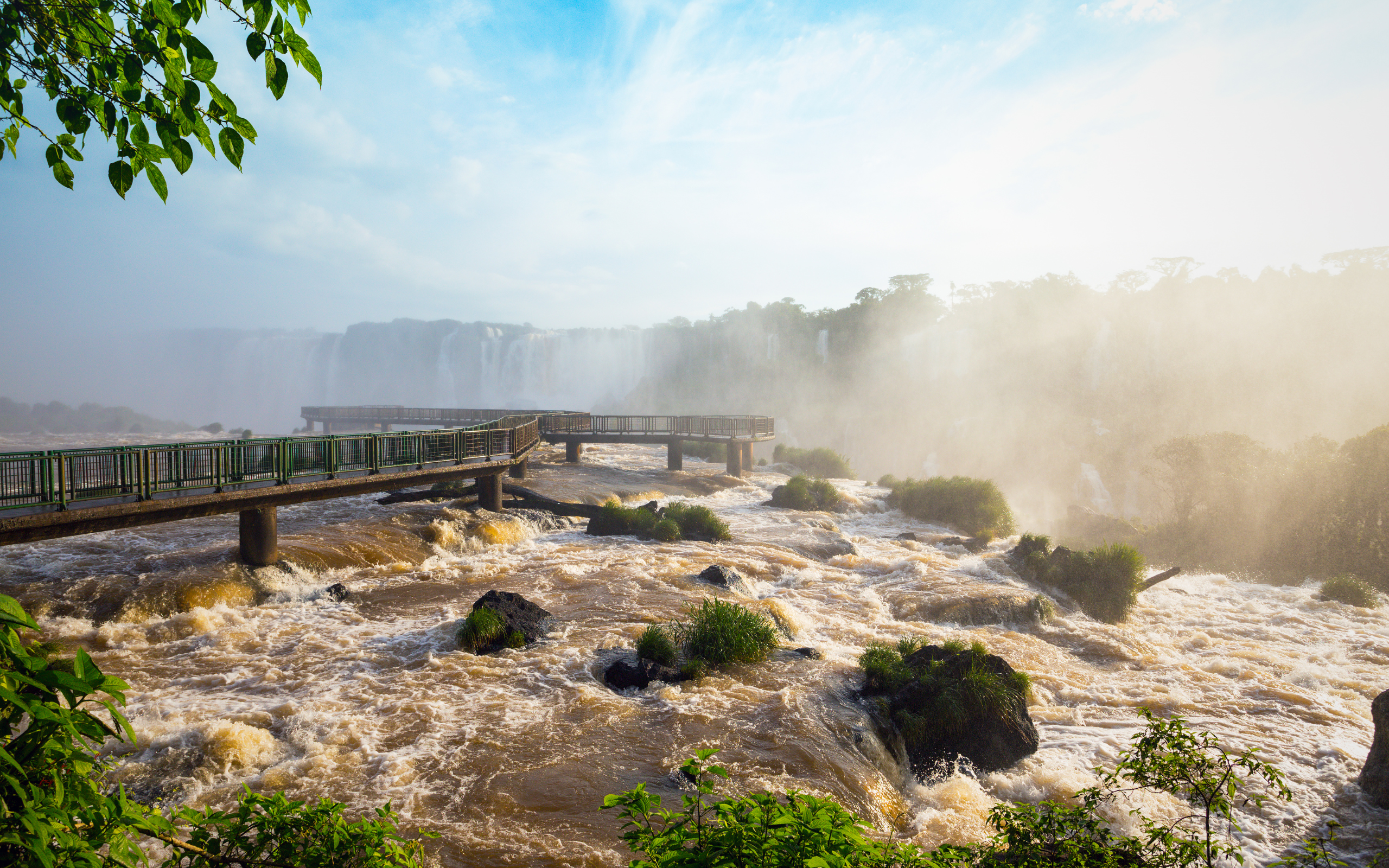 Cataratas brasileñas desde Foz de Iguaçu - Imagen 2