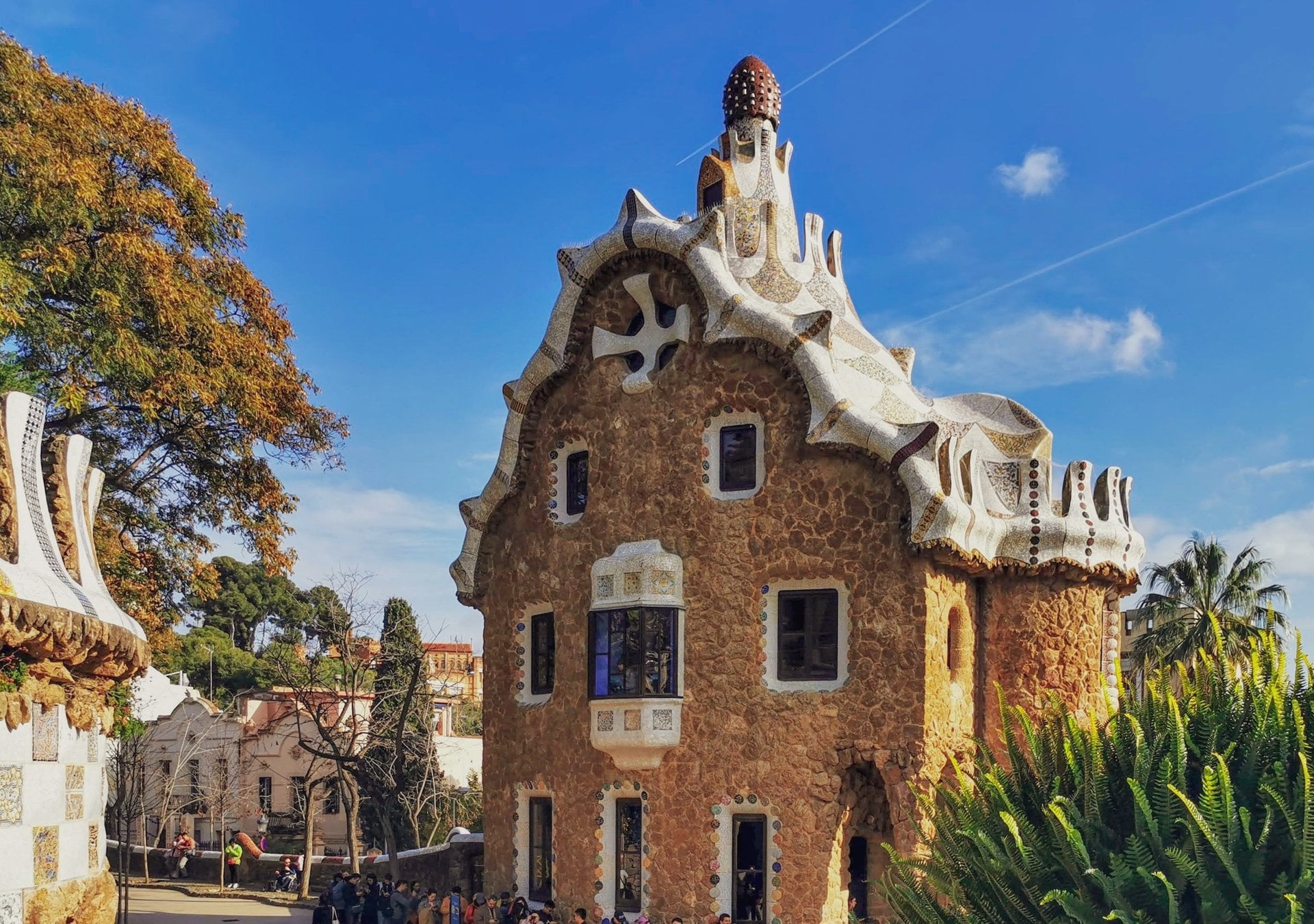 Fast Track Park Guell and Sagrada Familia - Imagen 3