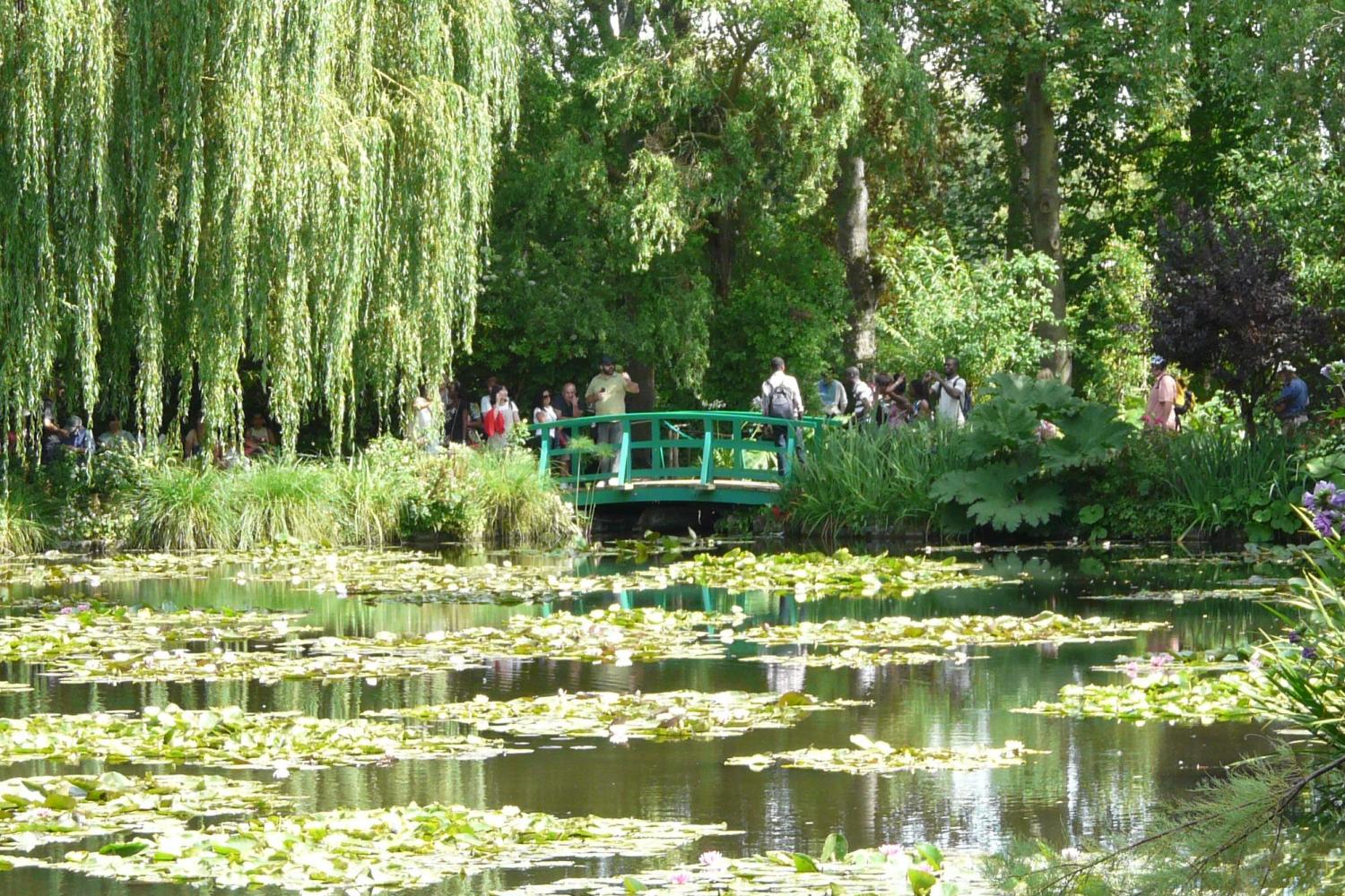 Visita audioguiada de día completo a los jardines de Giverny Monet y al Palacio de Versalles, almuerzo incluido - Imagen 2