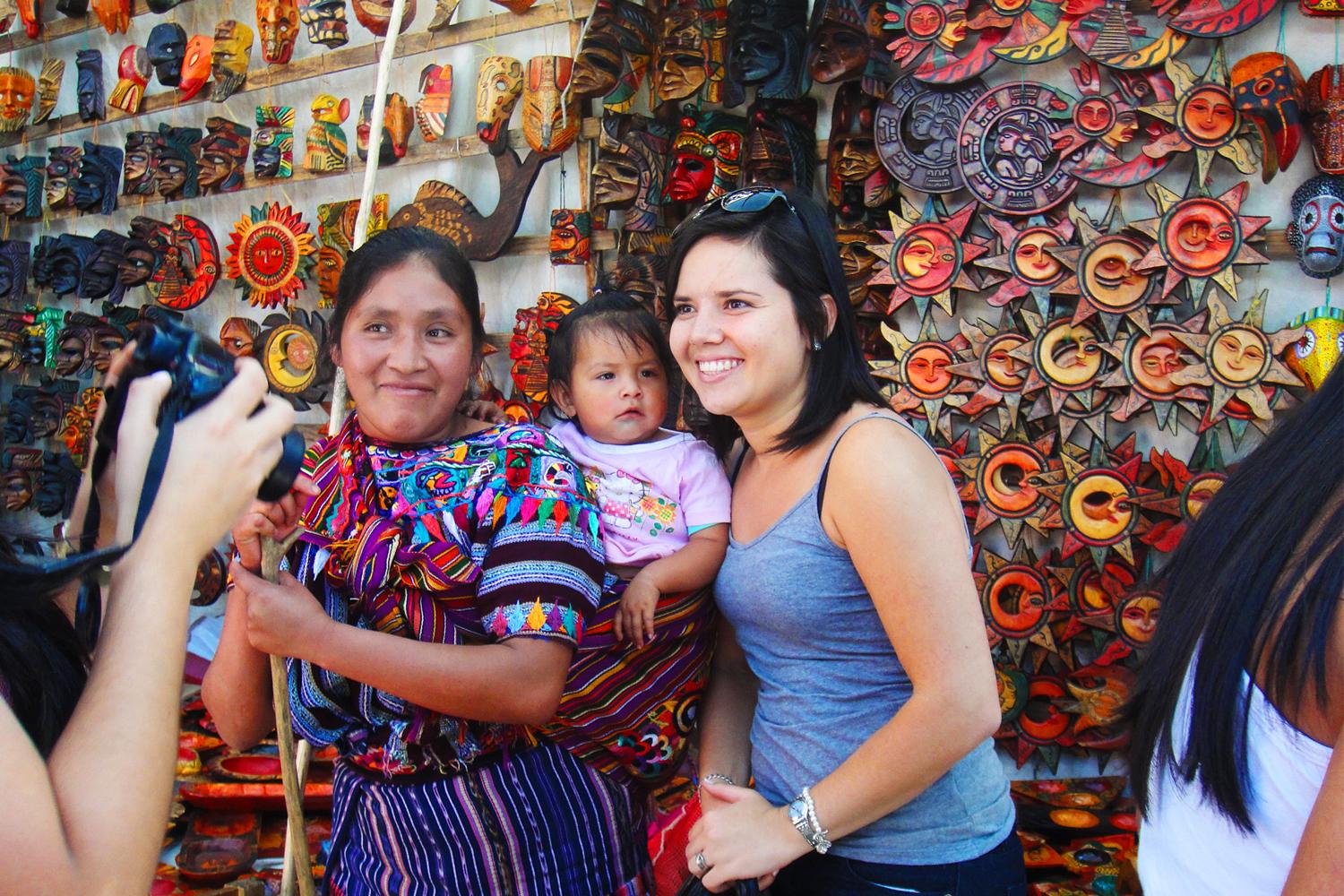 Chichicastenango Market and Lake Atitlan Tour From Antigua - Imagen 4