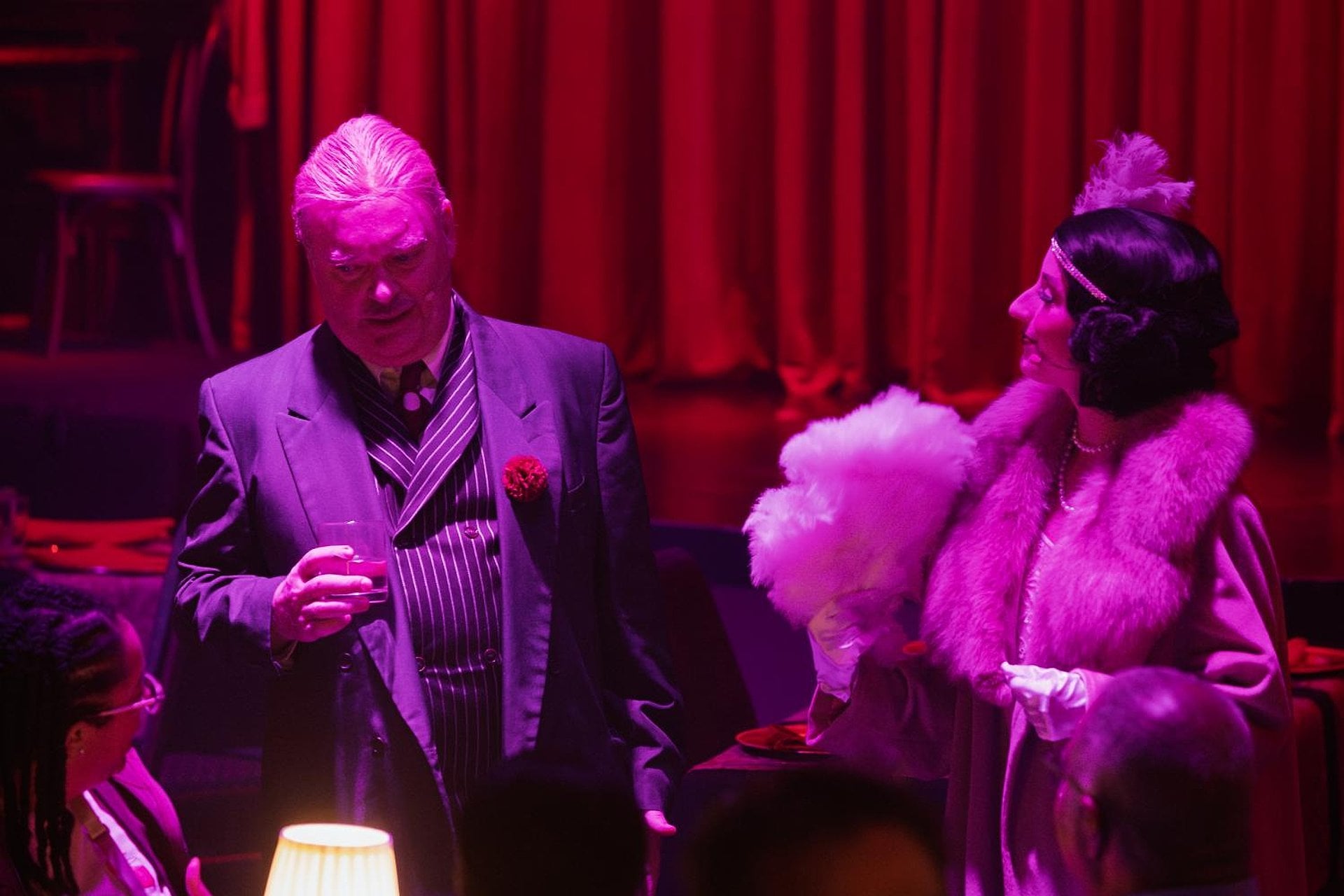 Speakeasy Murder Mystery: jantar e show - Imagen 2