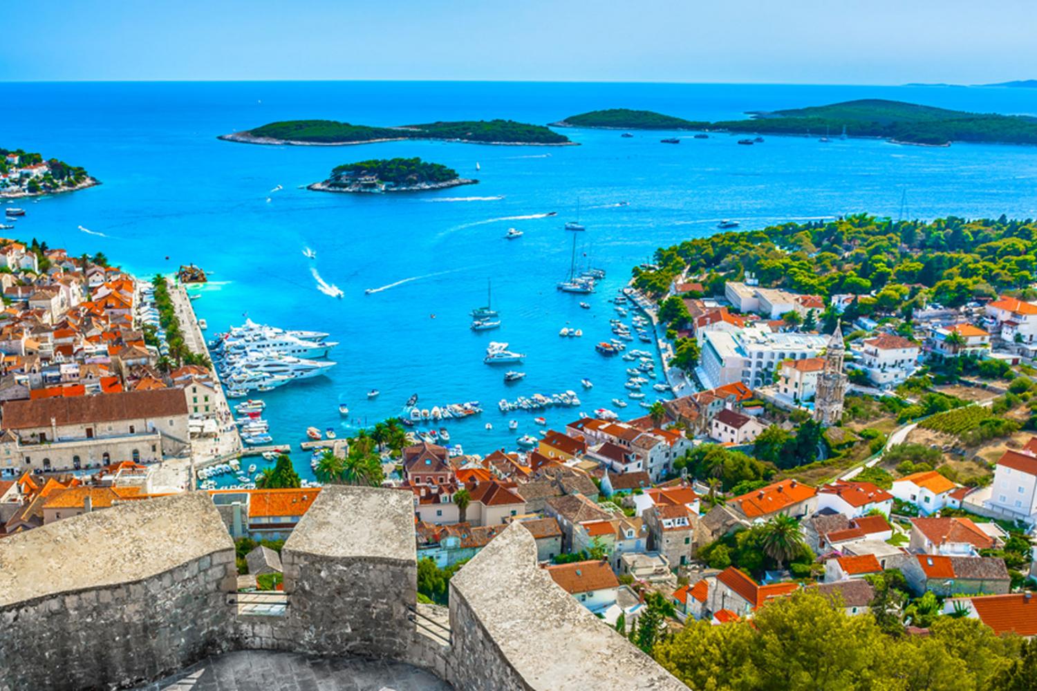 Tour en grupo pequeño a la Cueva Azul, Vis y Hvar de isla en isla - Imagen 2