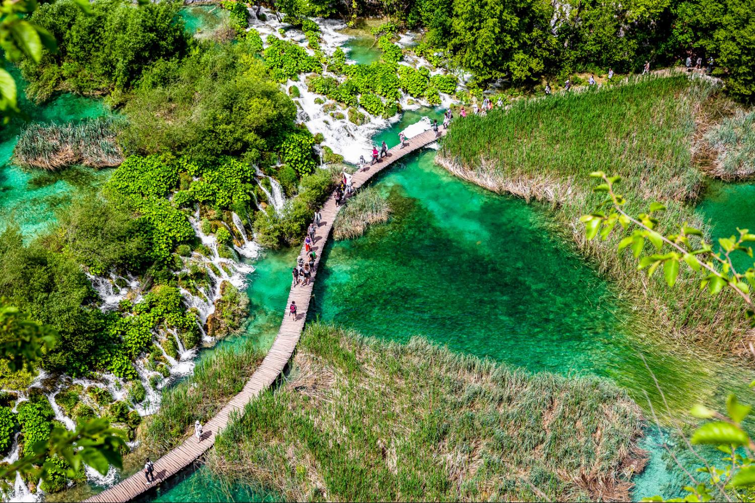 Traslado grupal de Zagreb a Split con entrada a los lagos de Plitvice incluida - Imagen 2