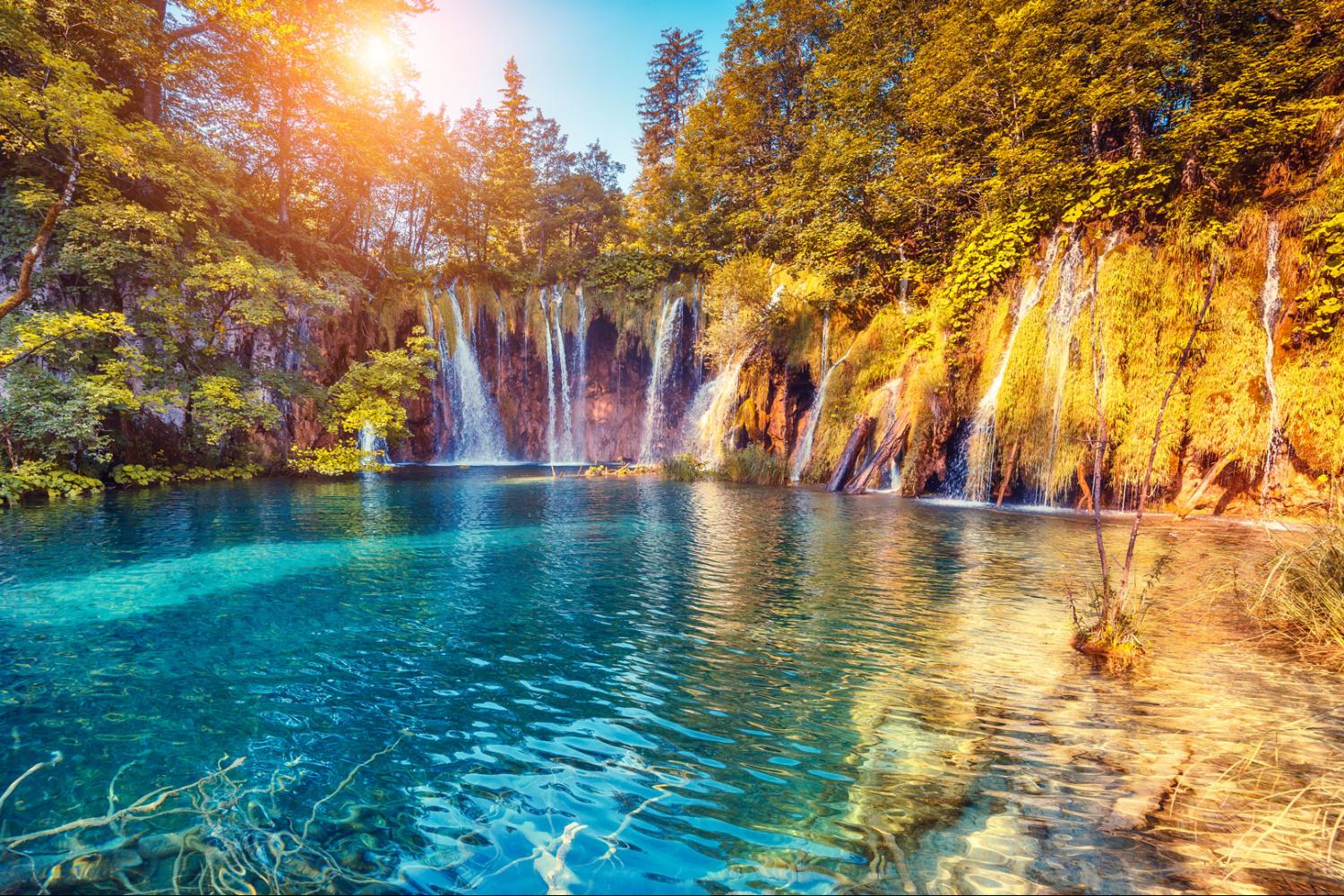 Traslado grupal de Split a Zagreb con parada en los lagos de Plitvice con entrada incluida - Imagen 4
