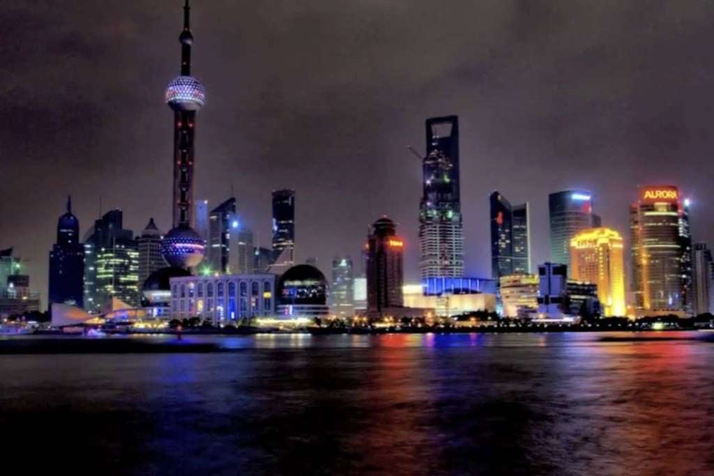 Luces nocturnas de la ciudad y crucero por el río Huangpu - Imagen 4