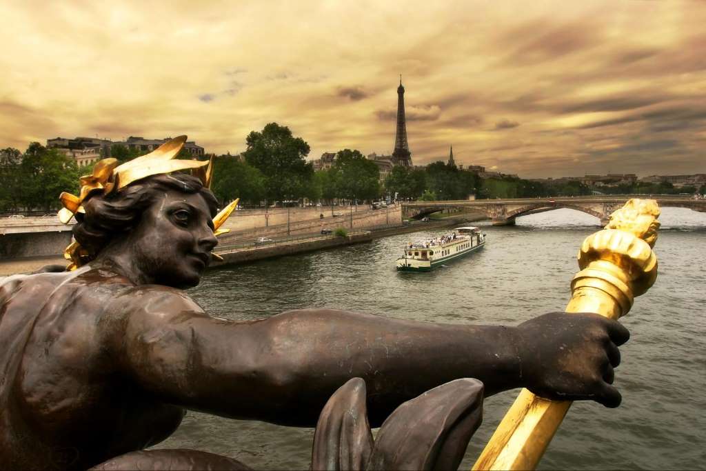 Combo: City Tour, Crucero por el Sena y Acceso Reservado para el 2do piso de la Torre Eiffel - Imagen 3