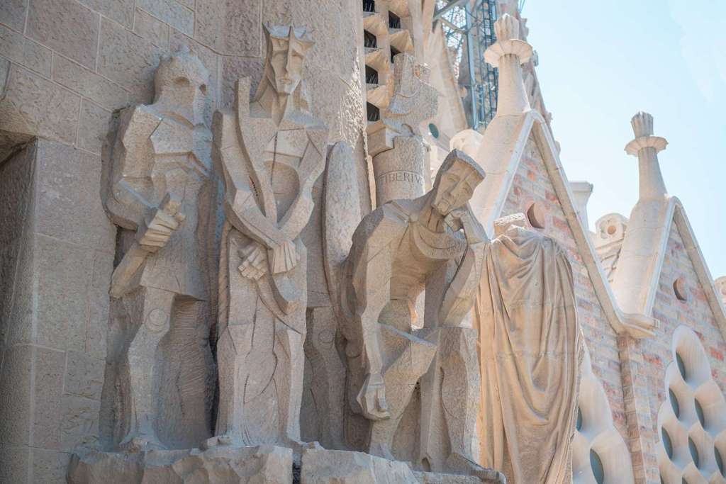 Visita Guiada a la Sagrada Familia con Torres - Acceso Rápido - Imagen 4
