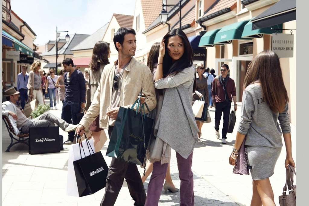 La Vallée Village Outlet Shopping - Imagen 3