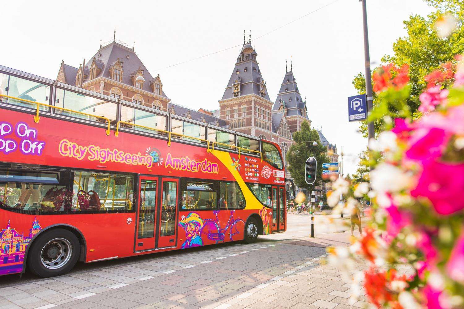 City Sightseeing Hop-on Hop-off en bus y barco - Imagen 1
