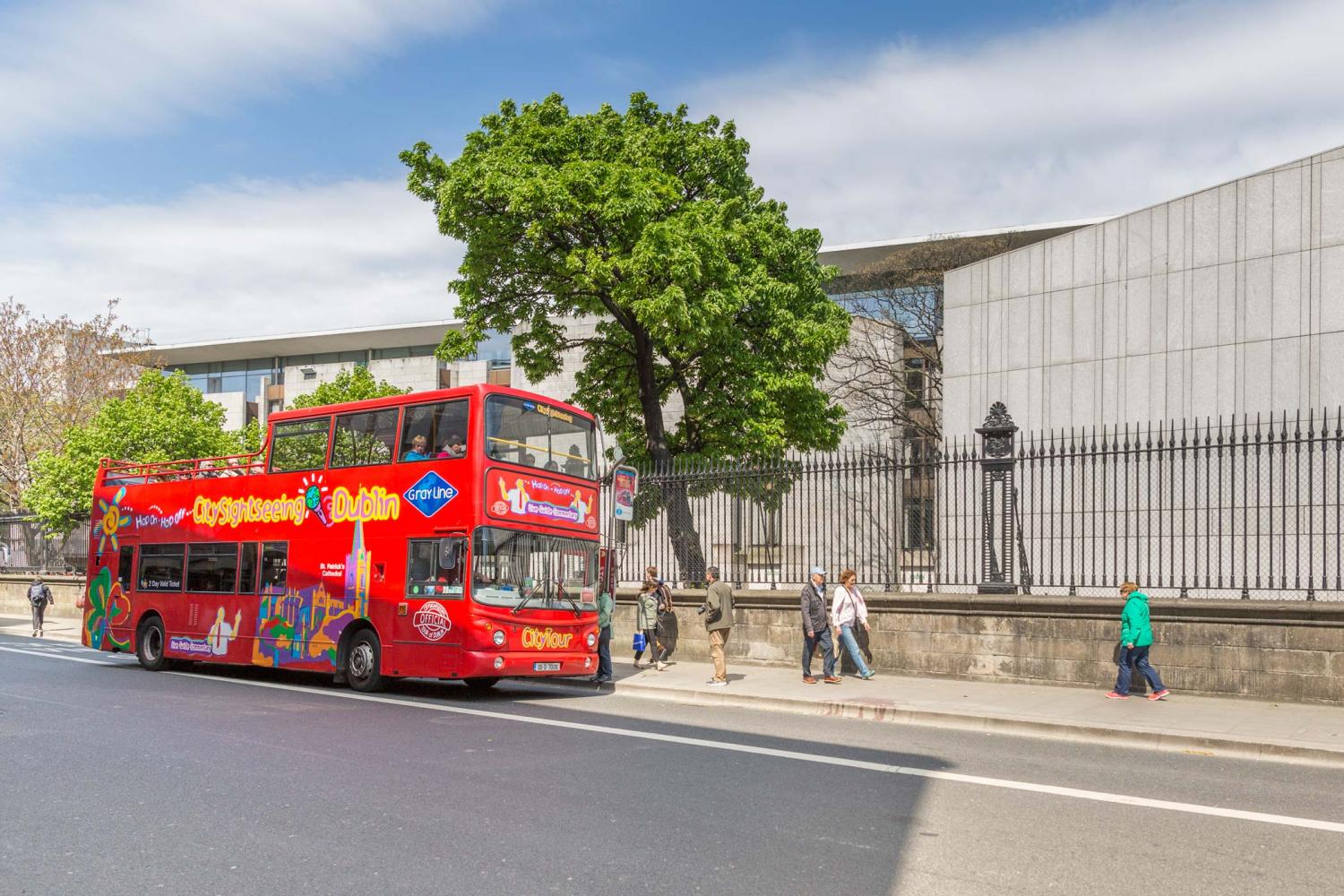 City Sightseeing Dublin: Hop On Hop Off Bus Tour - Imagen 1