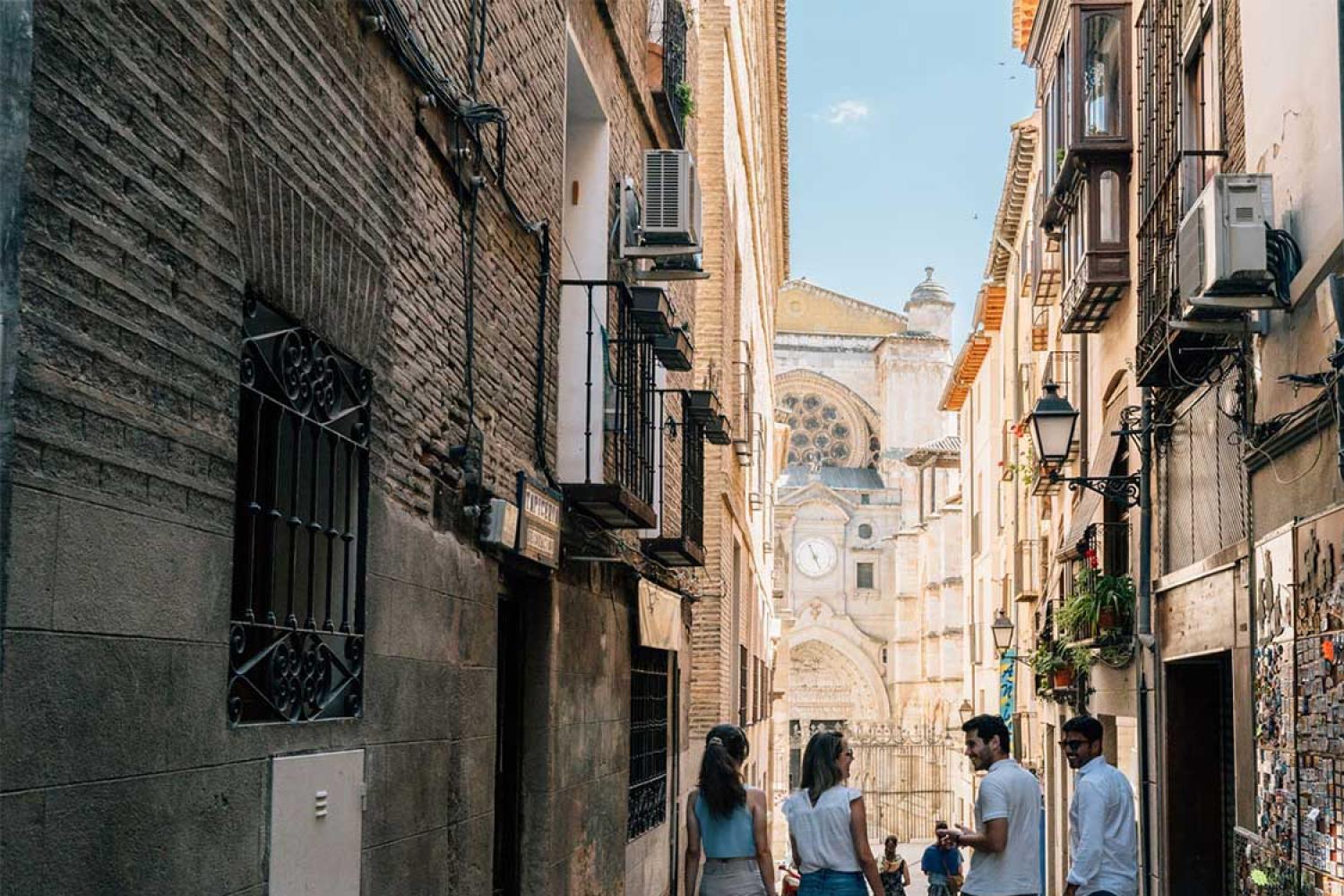 Recorrido Premium por Toledo: Tour en grupo reducido y tren AVE desde Madrid. - Imagen 1