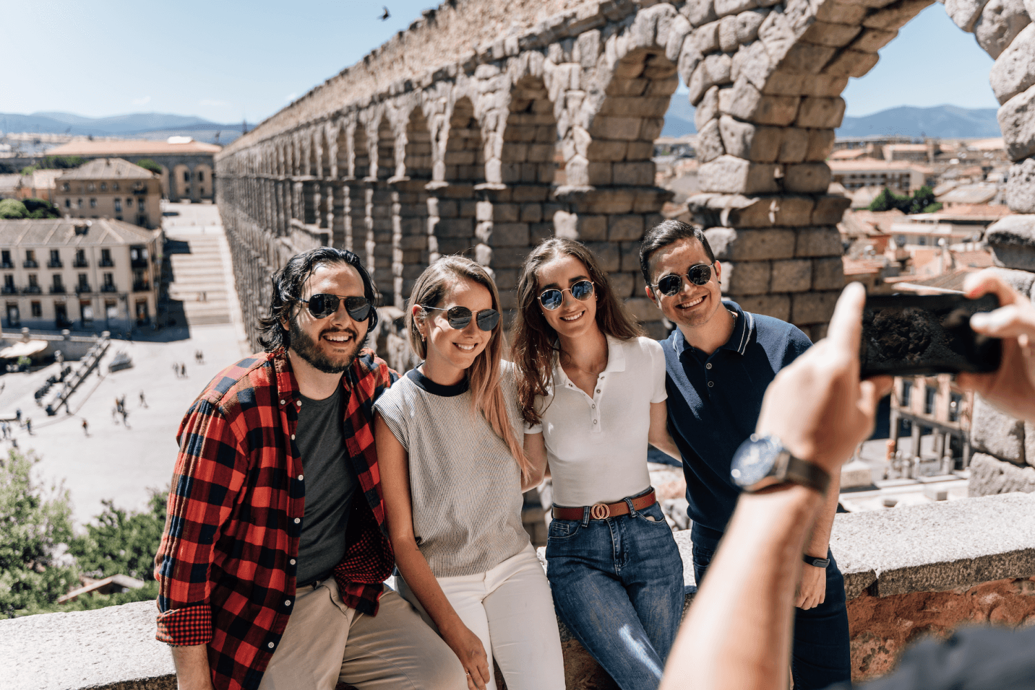 Visita guiada a Segovia, Alcázar y senderismo con AVE desde Madrid - Imagen 1