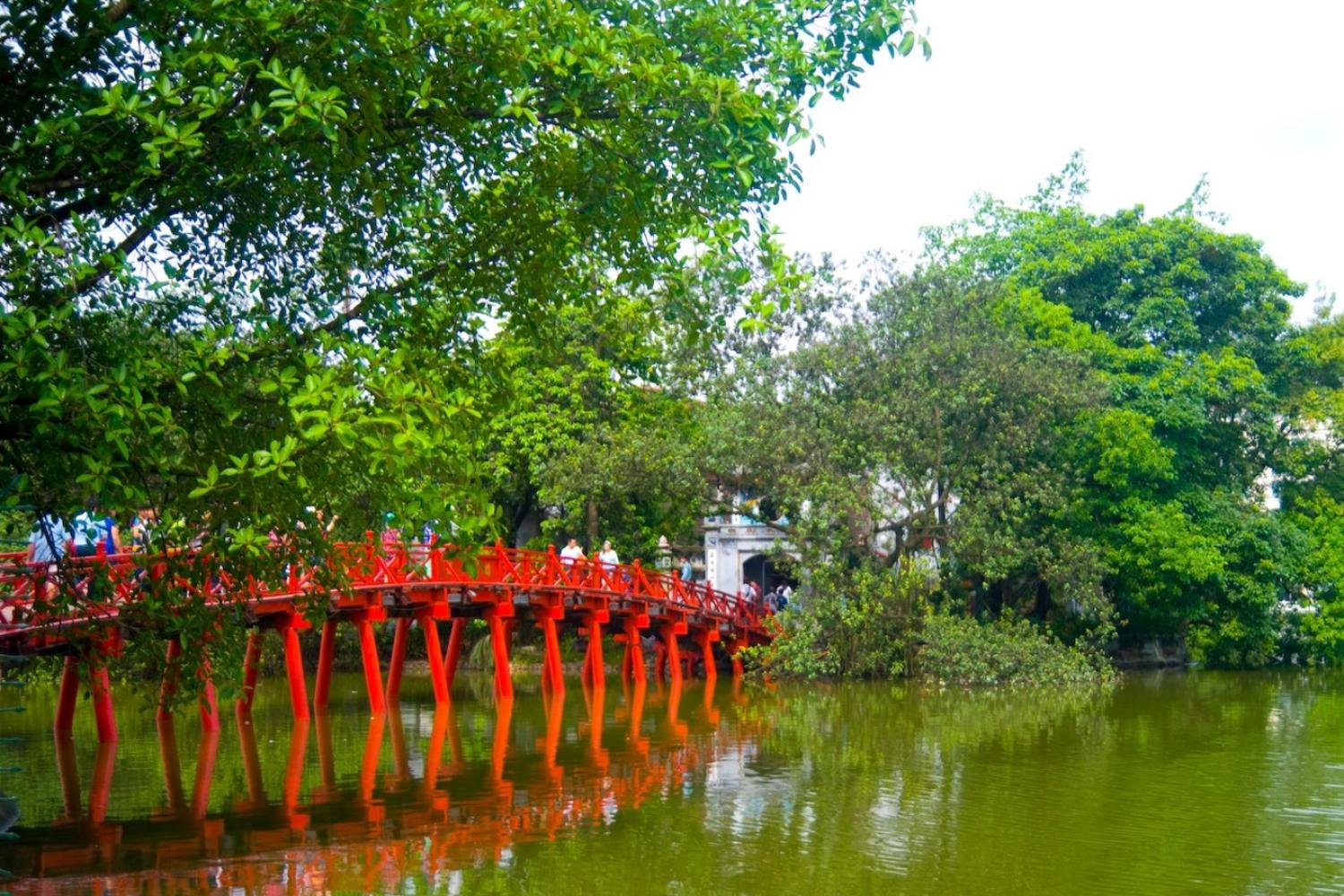 Descubra la Hanoi escondida caminando por el casco antiguo: tour en grupos pequeños - Imagen 1