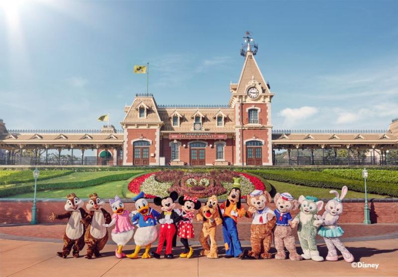 Entrada al parque Disneyland de Hong Kong - Imagen 1