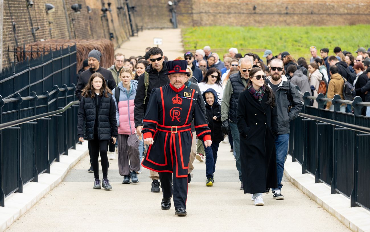 Torre de Londres - Acceso VIP y ceremonia de apertura con guardia Beefeater - Imagen 1