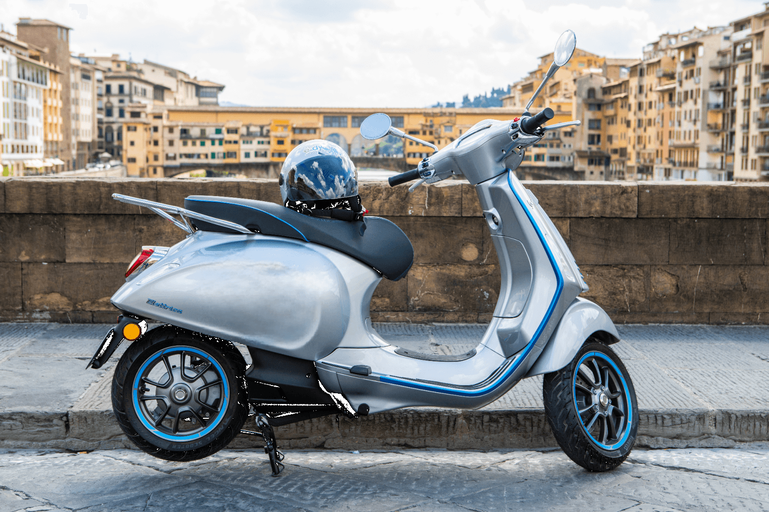 Colinas de Florencia en Vespa eléctrica - Imagen 1