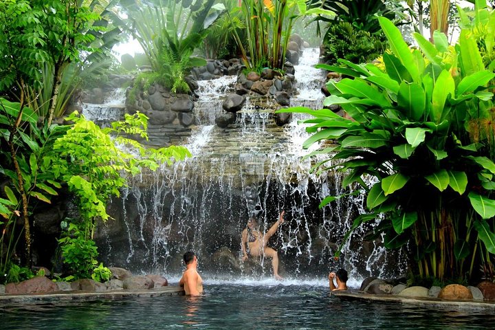 Vulcão Arenal e Termas de Baldi a partir de San José - Imagen 1