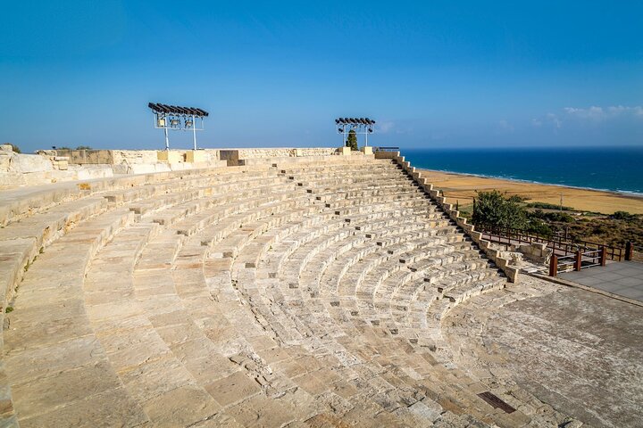 Excursión a la antigua Kourion con visita al puerto de Pafos desde Ayia Napa y Protaras. - Imagen 1