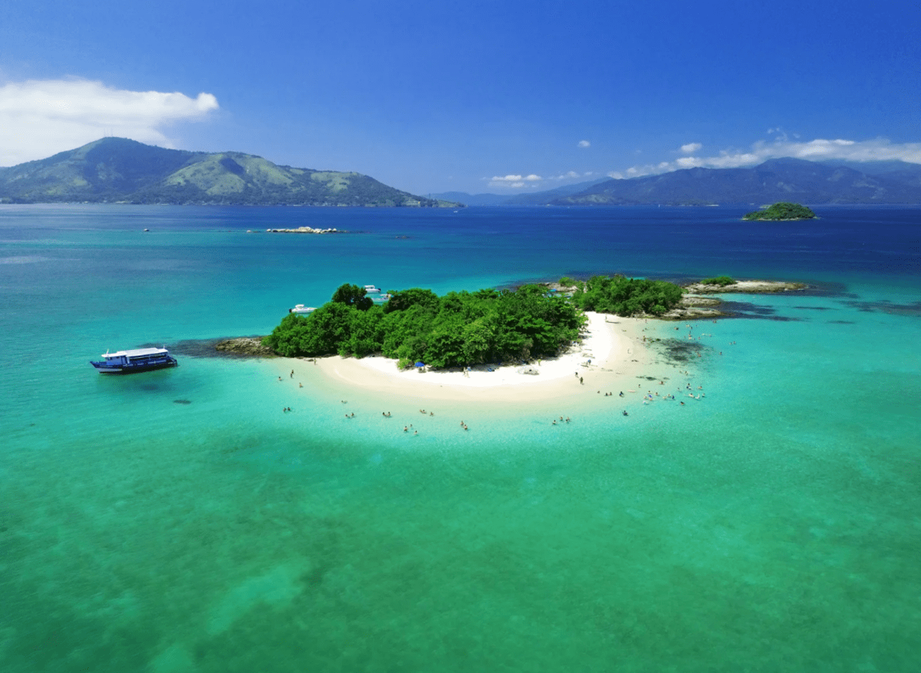 Tour en Barco por las islas paradisíacas en Ilha Grande - Salida Barra da Tijuca - Imagen 1