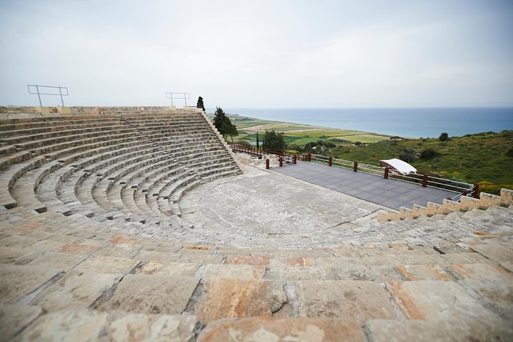 Visita guiada a las ruinas de Kourion, el castillo de Kolossi y la bodega desde Pafos. - Imagen 1