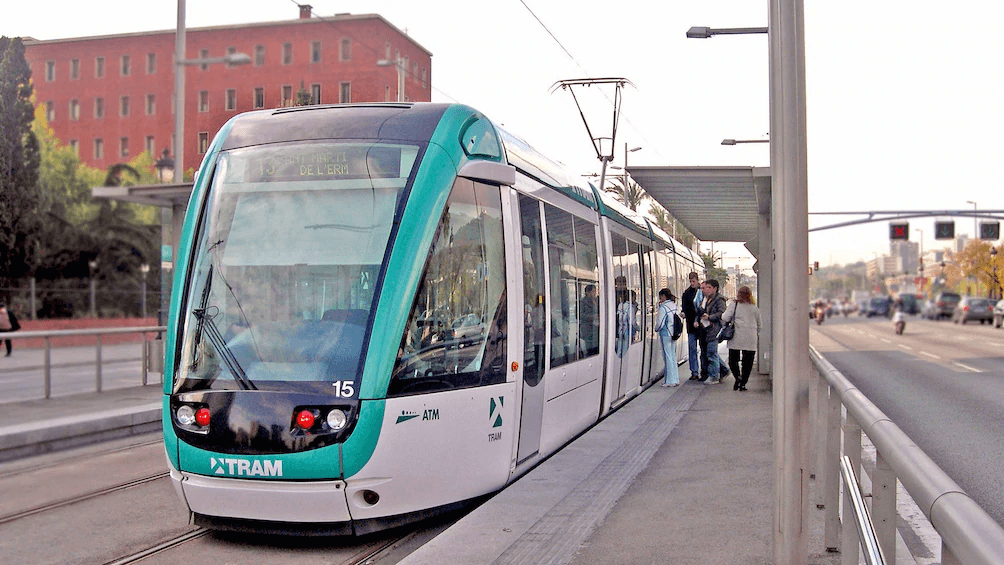 Hola BCN - Tarjeta de transporte ilimitado de Barcelona - Imagen 1