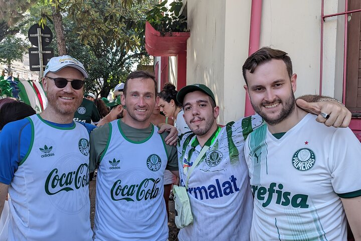 São Paulo: Palmeiras Game Experience with Local - Imagen 1