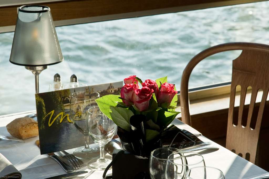 Almuerzo y Crucero por el Sena - Imagen 1