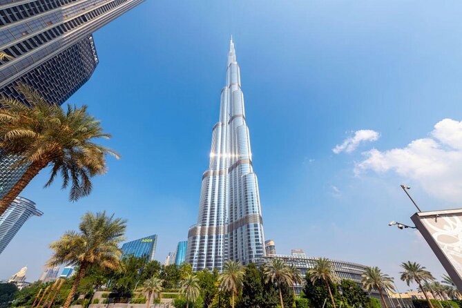 Visita a la planta 124/125 del Burj Khalifa, visita al centro comercial Dubai Mall y cena en crucero Marina Dhow con traslados privados - Imagen 1