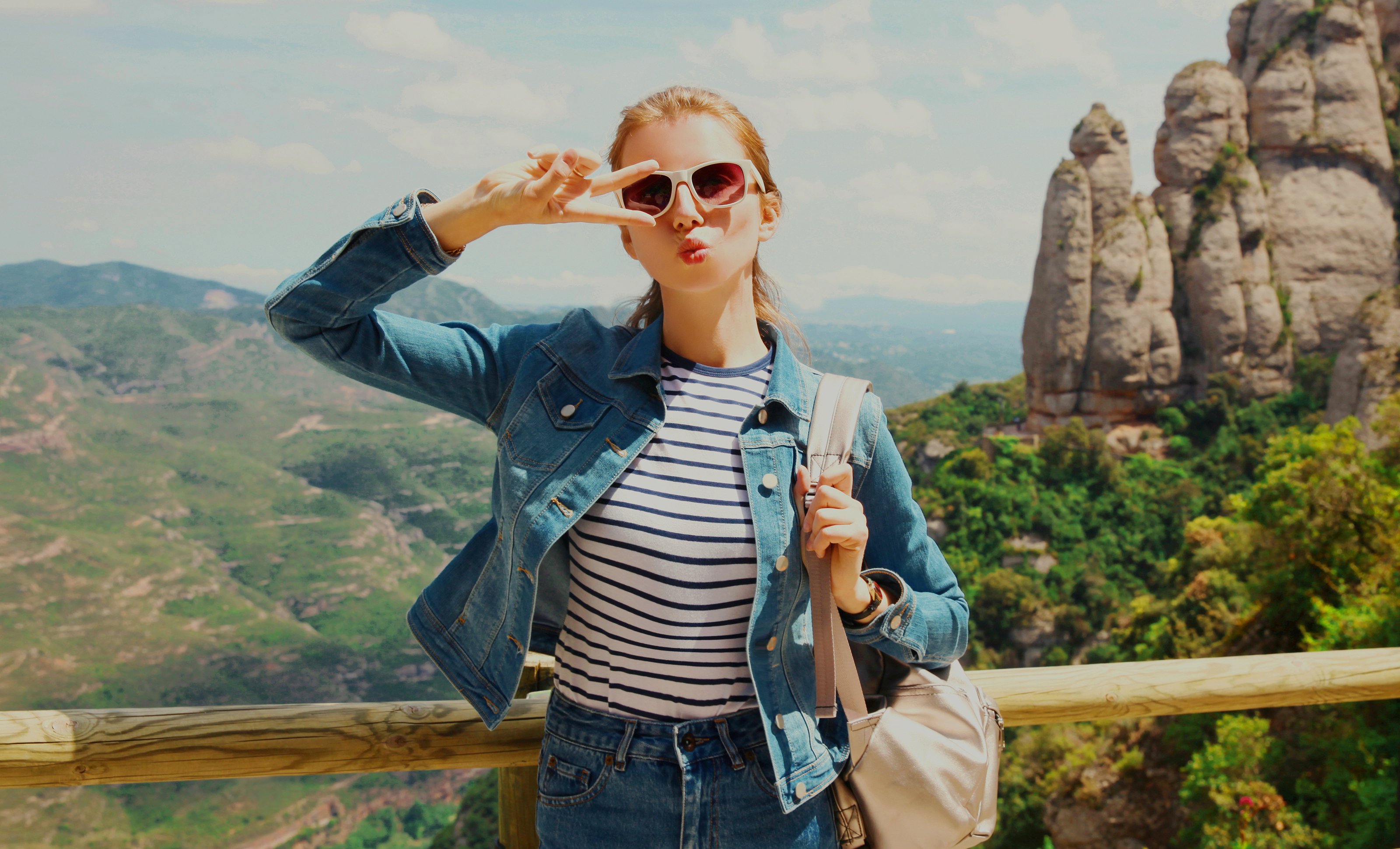 Tour combinado - Monasterio de Montserrat y Sagrada Familia - Imagen 1
