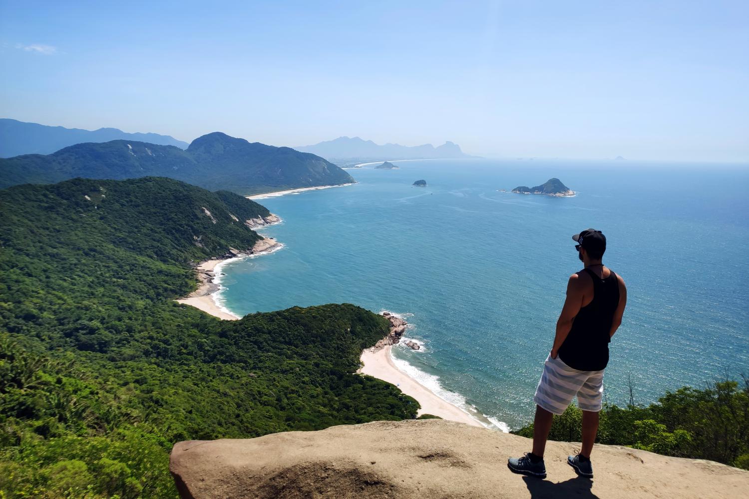 Caminata por la piedra del telégrafo con la playa de Grumari - Imagen 1