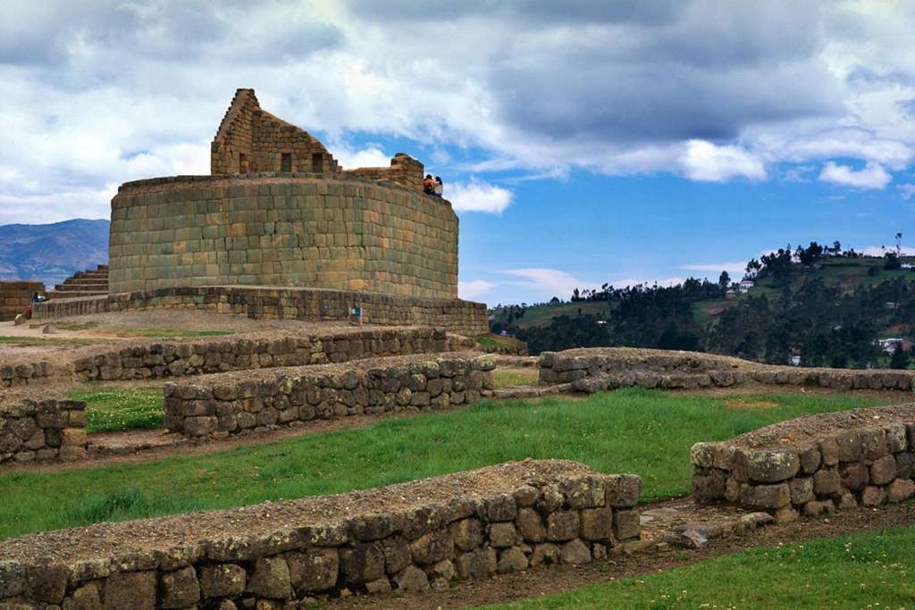 Tour to the Ingapirca Ruins - Imagen 1