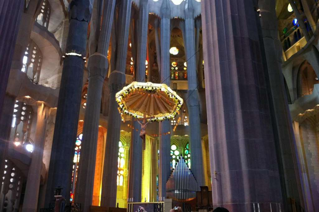 Visita Guiada a la Sagrada Familia con Torres - Acceso Rápido - Imagen 1