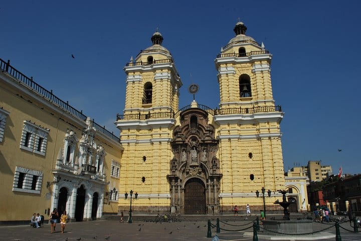 Churches, Old Houses and Balconies of Lima